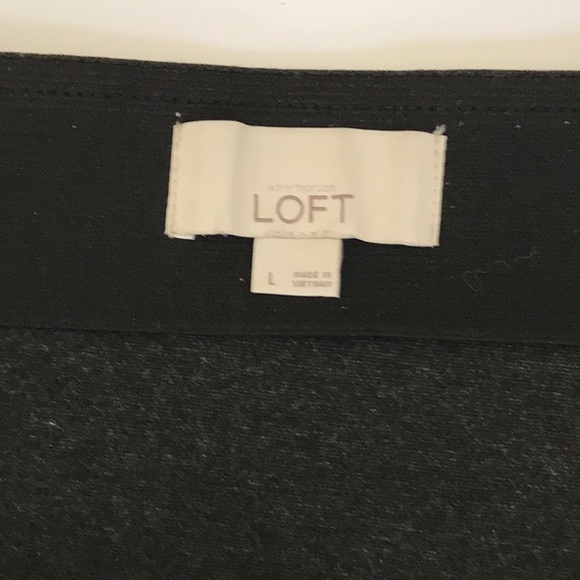 Ann Taylor Loft - Picture 2 of 4